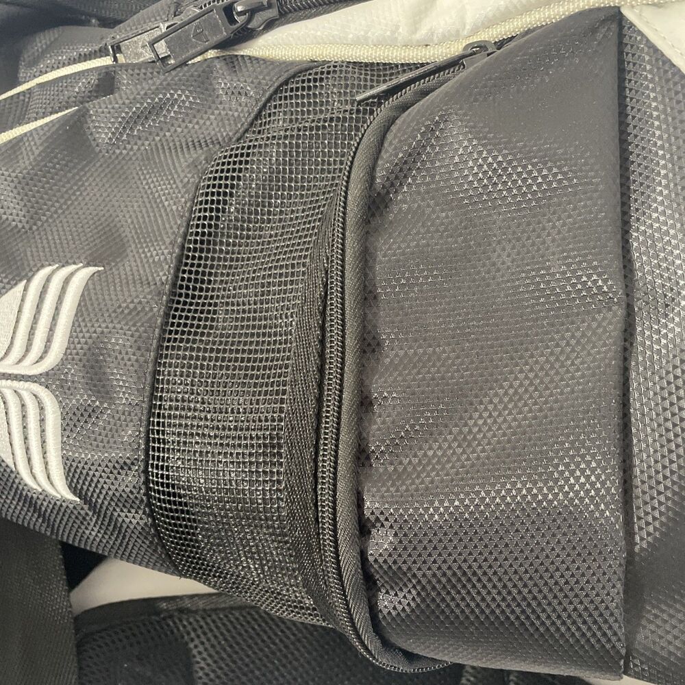 TYR Alliance Team Backpack Large 45L Black White Mesh Swim Bag - Picture 7 of 7